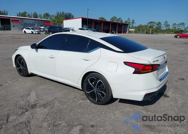 1N4BL4CV6PN423635: 42280027