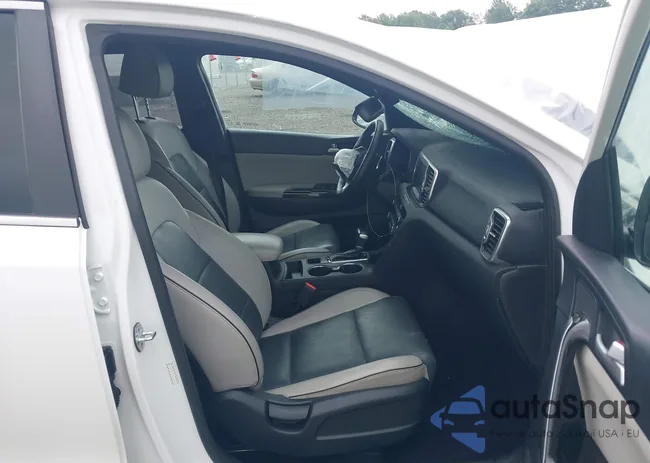 KNDPN3AC2J7442958: 42280165