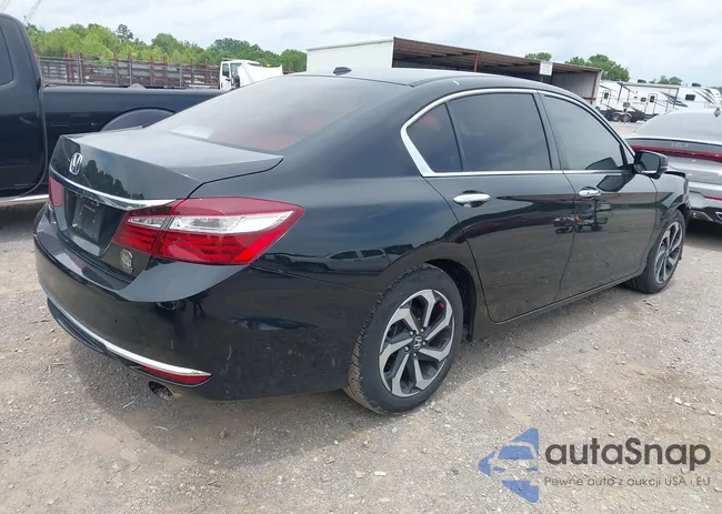 1HGCR2F81HA084154: 42280270