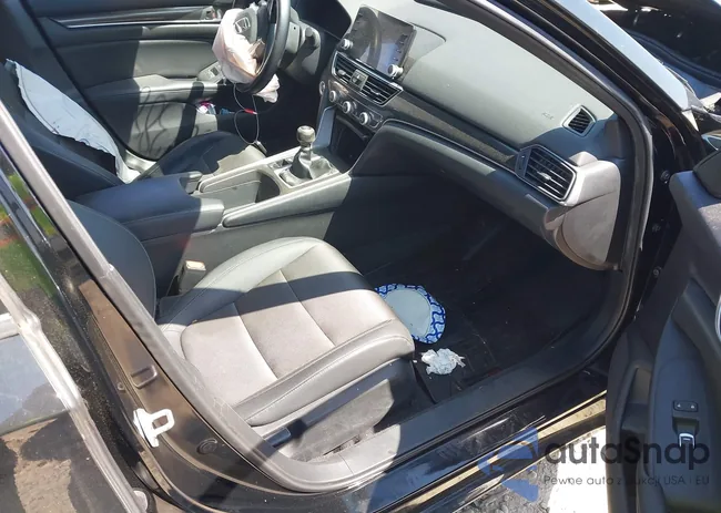 1HGCV1E31JA003705: 42281388