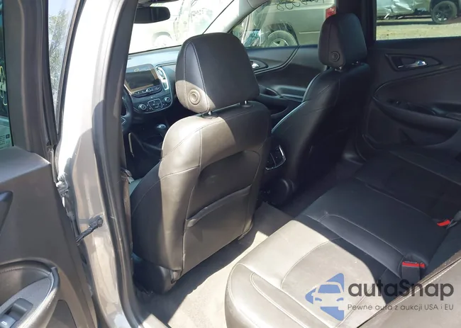 1G1ZD5ST0JF100218: 42281558