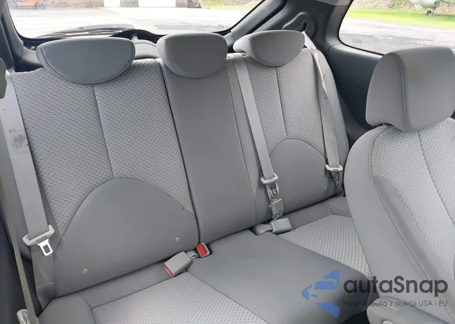 KMHCM3AC2AU178302: 42281704