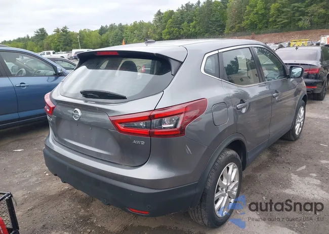 JN1BJ1AW2MW668676: 42281741