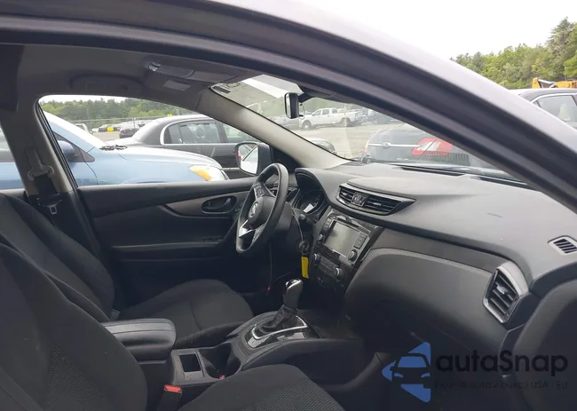 JN1BJ1AW2MW668676: 42281741