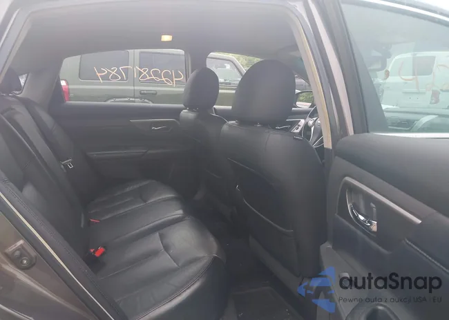 1N4AL3AP4DC208949: 42281784