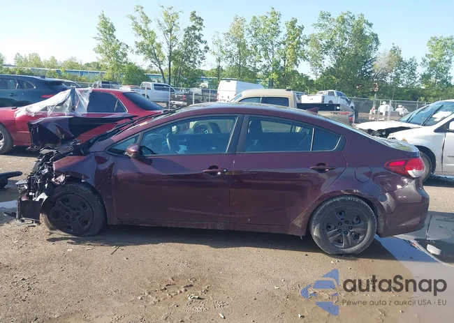 3KPFK4A78HE050199: 42281855