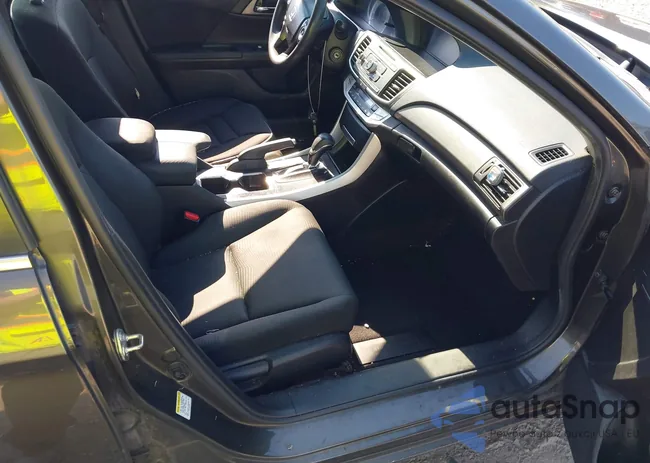 1HGCR2F35FA120302: 42280921