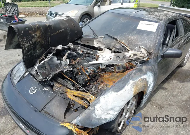 JN1RZ26A4LX010845: 42280956