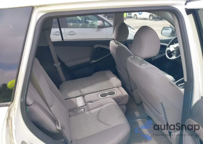 JTMBD33V585202109: 42280983