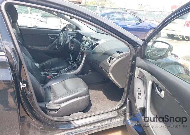 5NPDH4AE4EH541137: 42281235