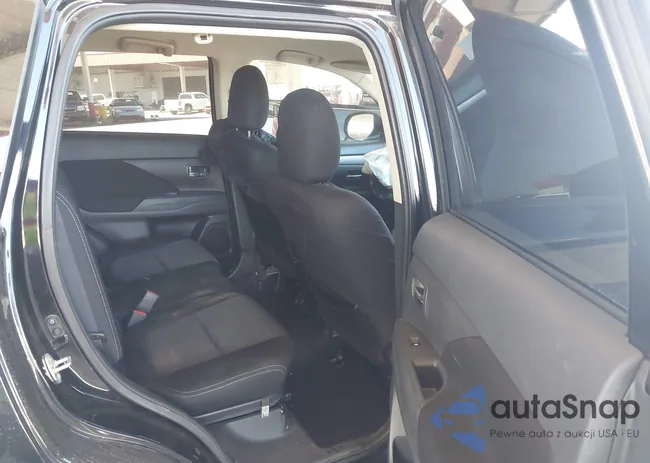 JA4AD2A35GZ019527: 42282518