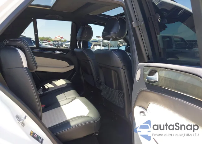 4JGDA5JBXJB016719: 42282639