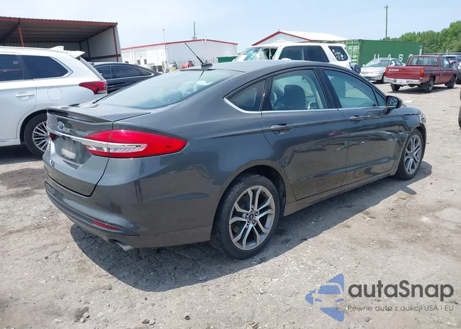 3FA6P0G77HR269767: 42282852