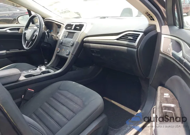 3FA6P0G77HR269767: 42282852