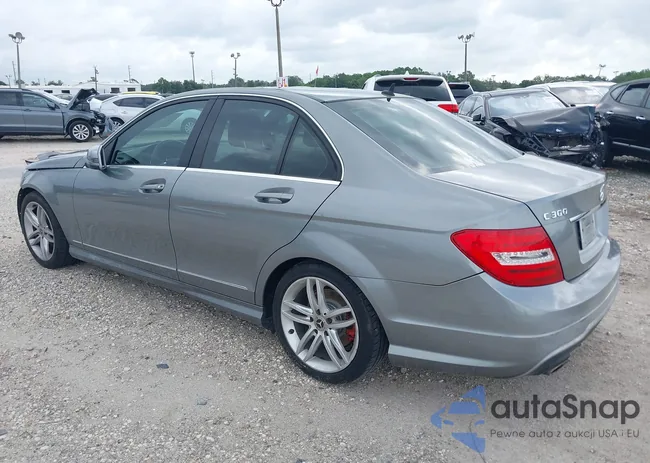 WDDGF8BB2CR226900: 42281921