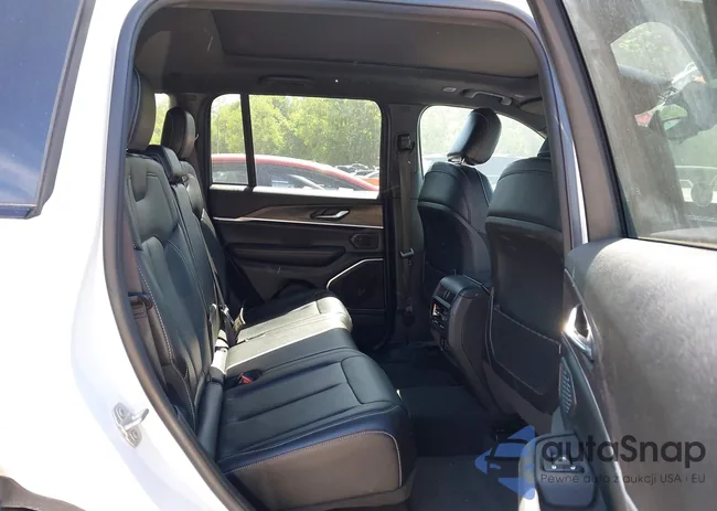 1C4RJYB65RC158401: 42282038