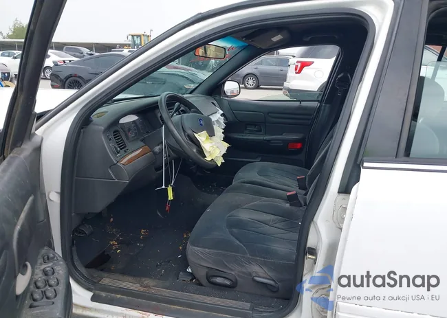 2FAFP73W11X102771: 42282062