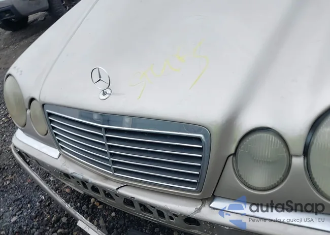 WDBJF65F6WA518201: 42283380