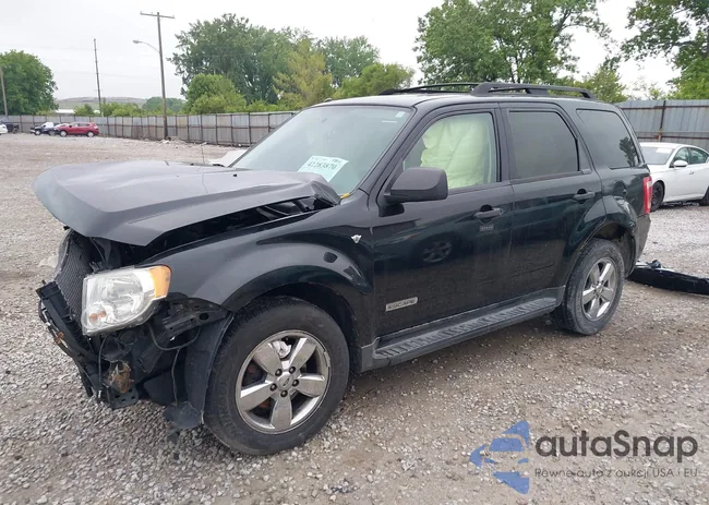 1FMCU03168KB48946: 42283870