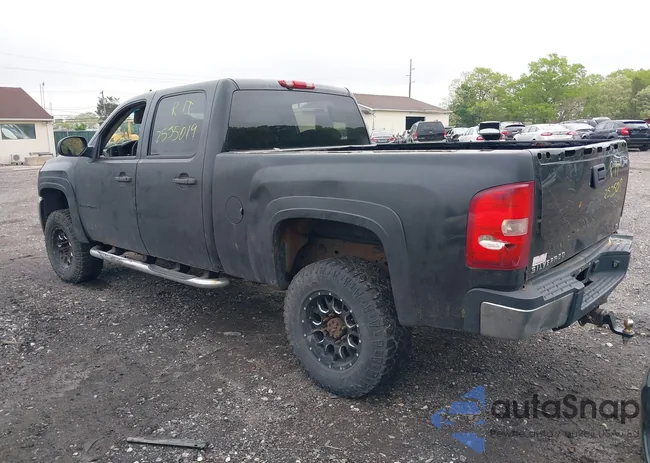 1GCHK23K48F223561: 42283268