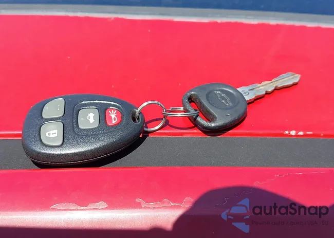 2G1WT58N689104601: 42284297