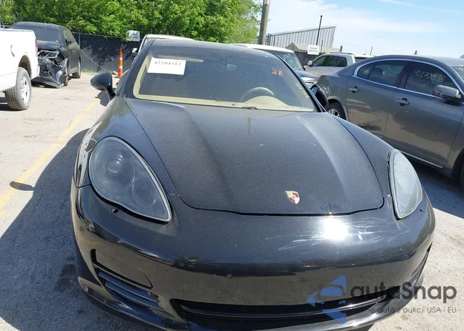 WP0AA2A76CL019437: 42284312