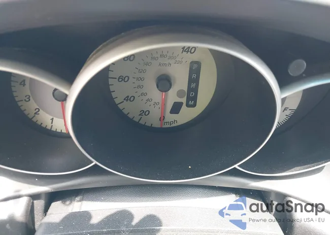 JM1BK32FX81777930: 42284375