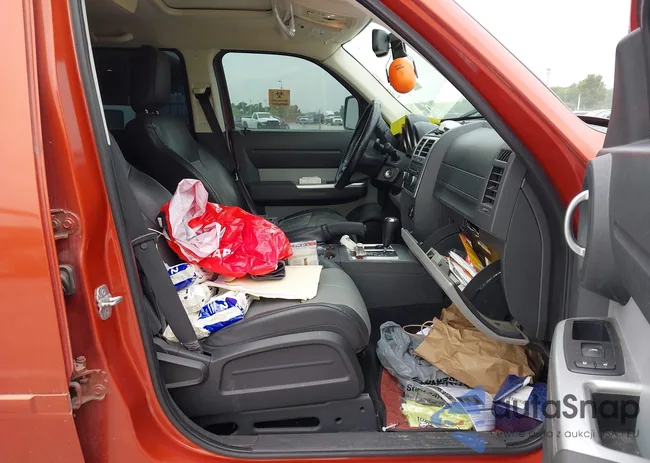 1D8GU58K57W555458: 42284405