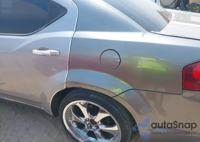 1C3CDZAB3CN109683: 42284435