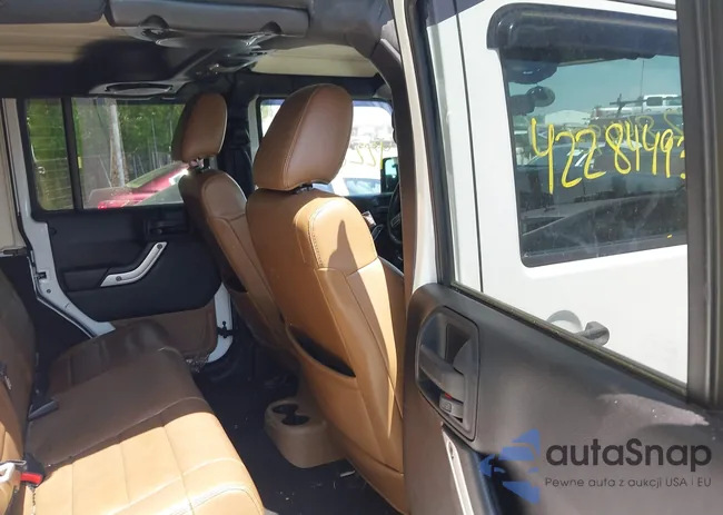 1J4HA5H16BL563723: 42284493