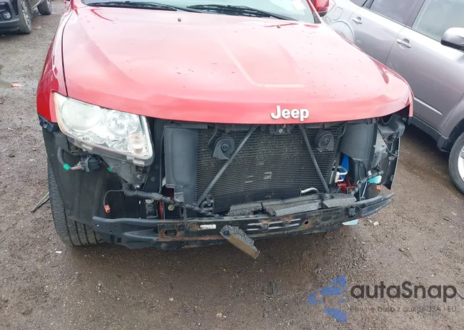 1J4RS4GG8BC545905: 42284610