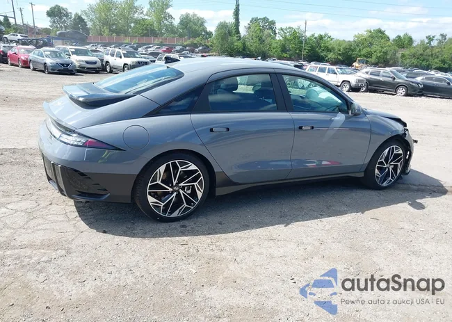 KMHM34AC6SA099070: 42284629