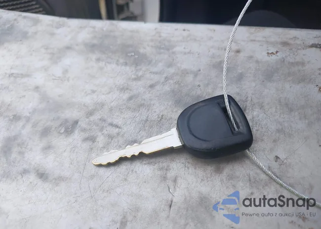 JM1DE1KY6C0150369: 42284706