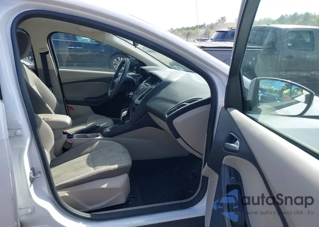 1FADP3F2XEL366700: 42284713