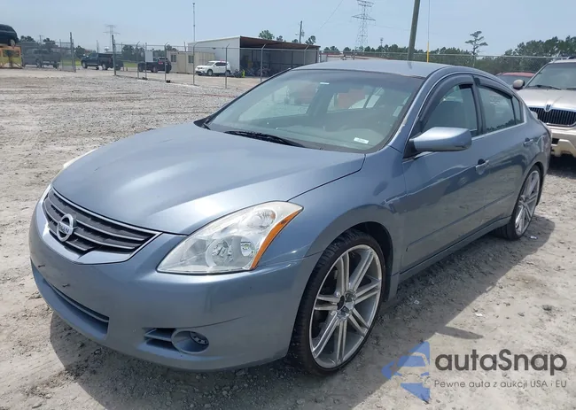 1N4AL2AP2AC112937: 42284020