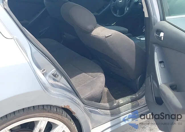 1N4AL2AP2AC112937: 42284020