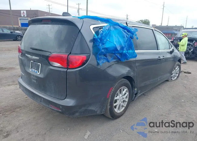 2C4RC1CGXNR105266: 42284022