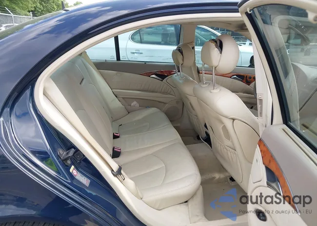 WDBUF83J55X172203: 42285324