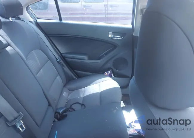 KNAFX4A65E5204896: 42285523