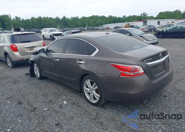 1N4BL3AP7DC155832: 42284875