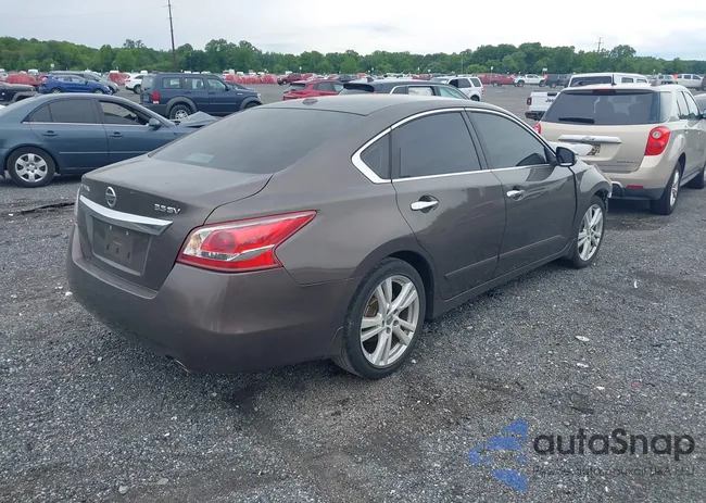 1N4BL3AP7DC155832: 42284875