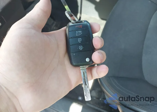 KNDPB3AC2G7820469: 42284899