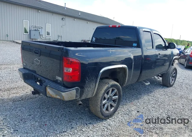 1GCRKSE33BZ200739: 42284902