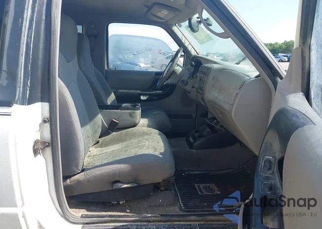 4F4YR16V92TM23752: 42284955