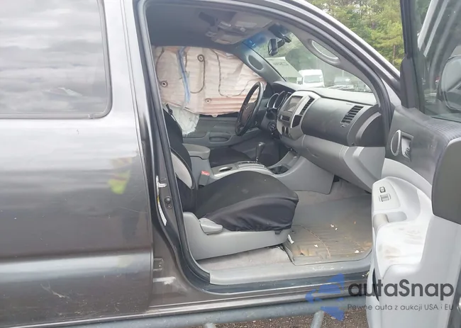 5TELU4EN6AZ691677: 42284966