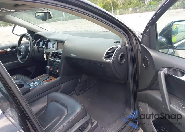 WA1AY74L29D001841: 42286235