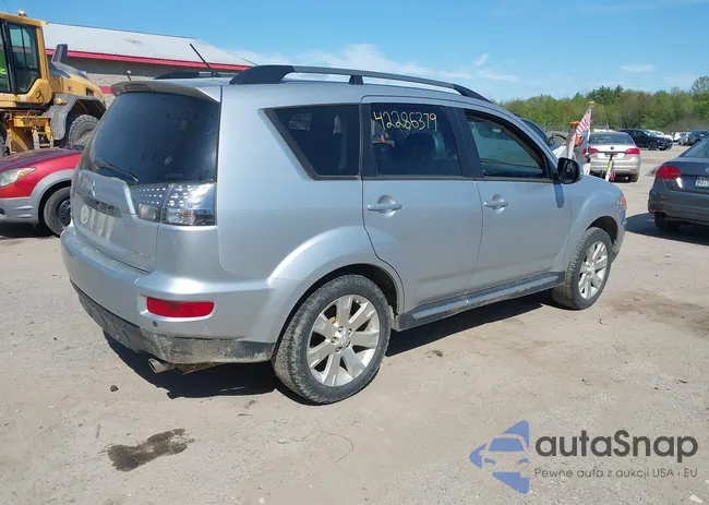 JA4JT3AW1DU001747: 42286379