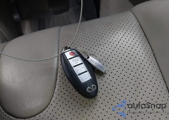 JN1CV6AP9AM201325: 42286382