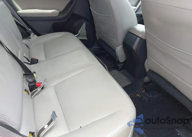 JF2SJADC7FH427803: 42286483