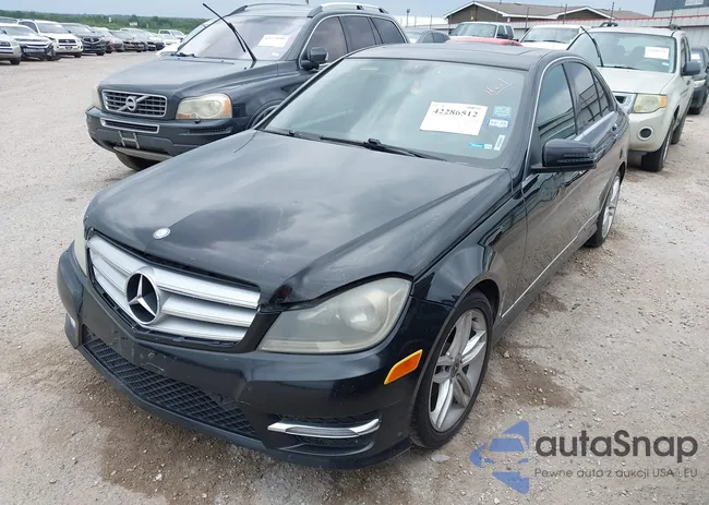 WDDGF4HB0DR296803: 42286512